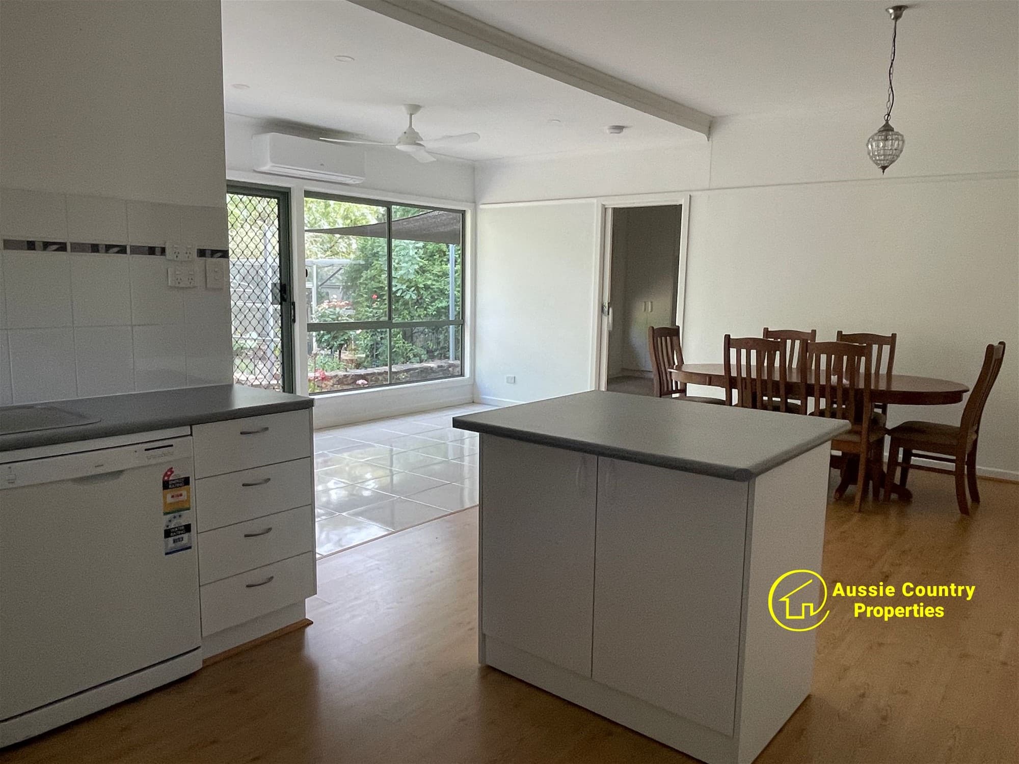 8  Greggerys Road  BERRIGAN NSW, Berrigan - Thumbnail 2