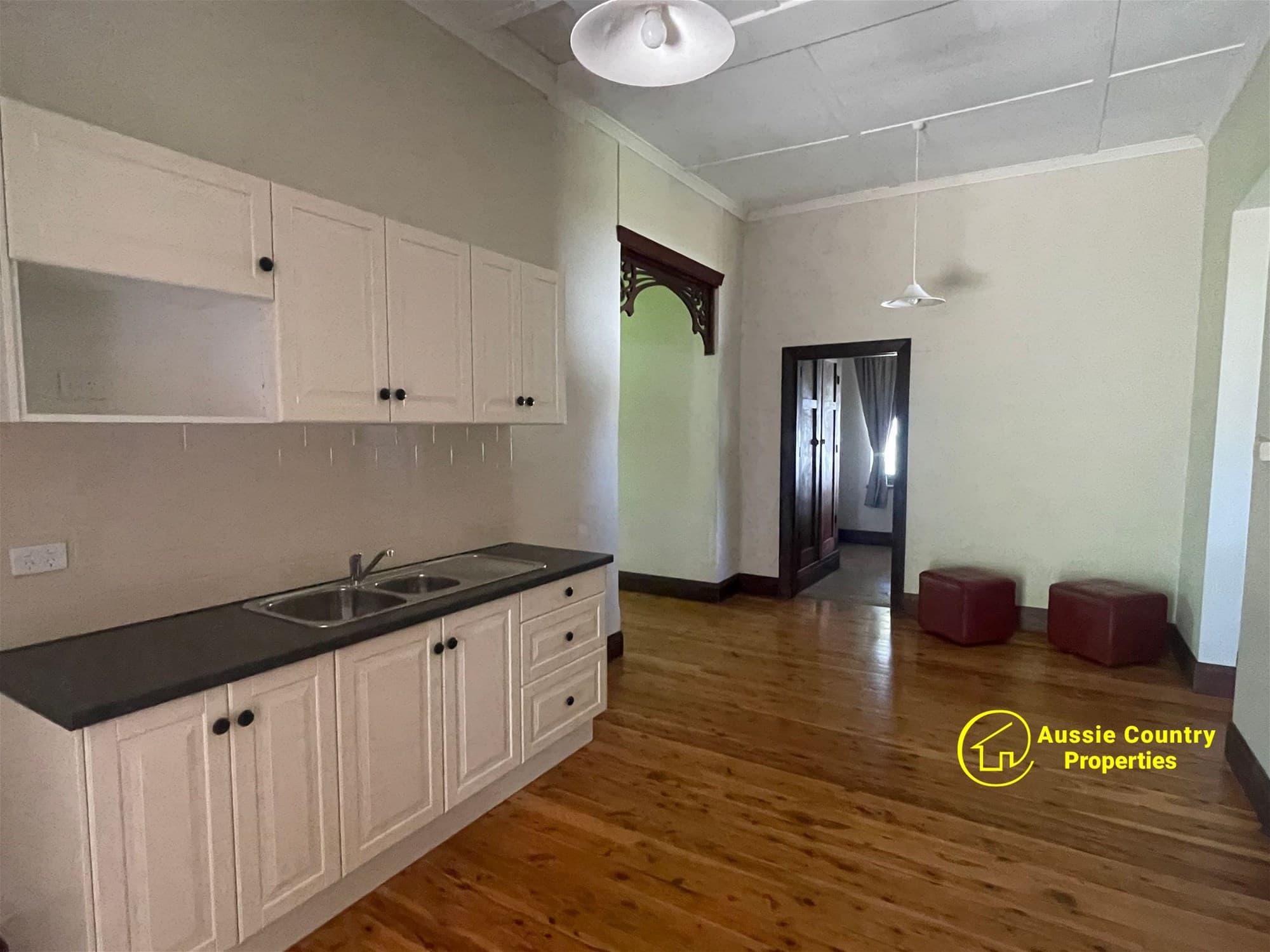 19 Drummond Street BERRIGAN NSW, Berrigan - Thumbnail 2
