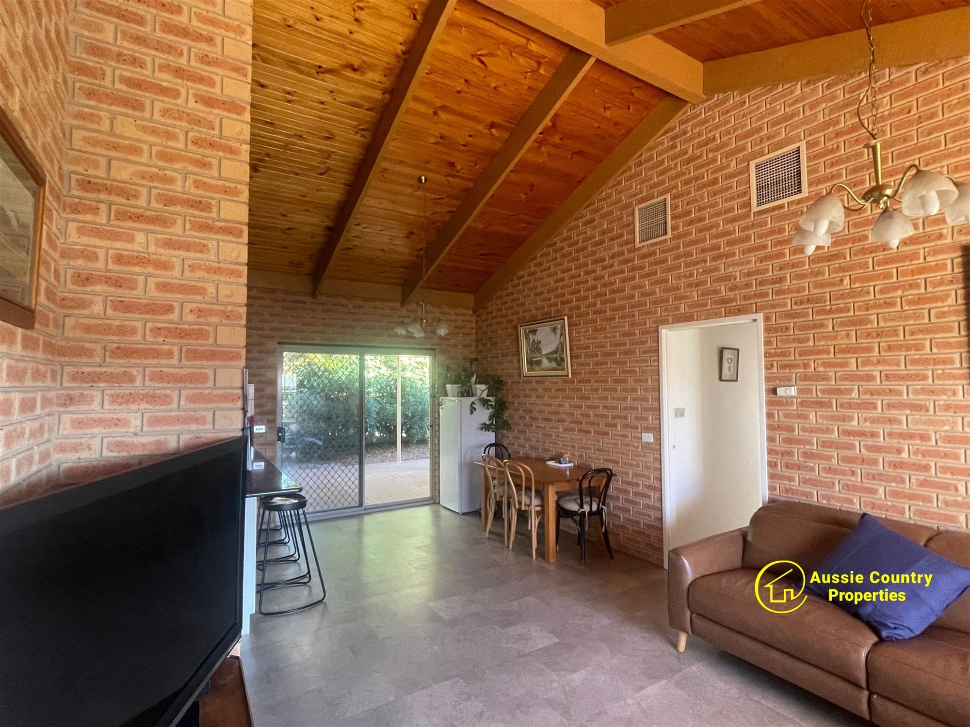37 Davis Street BERRIGAN NSW, Berrigan - Thumbnail 8