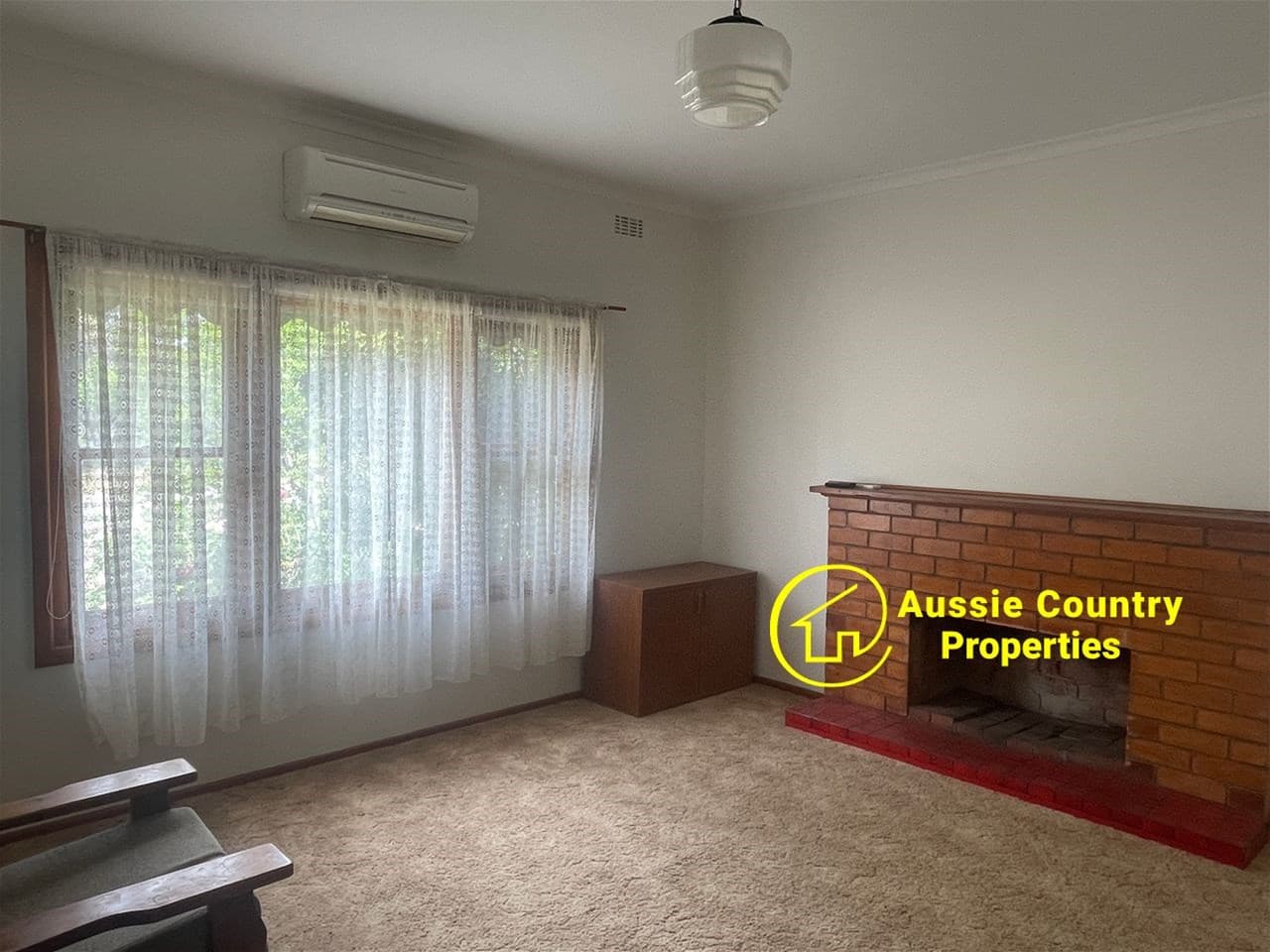 24 Nangunia Street BERRIGAN NSW, Berrigan - Thumbnail 2