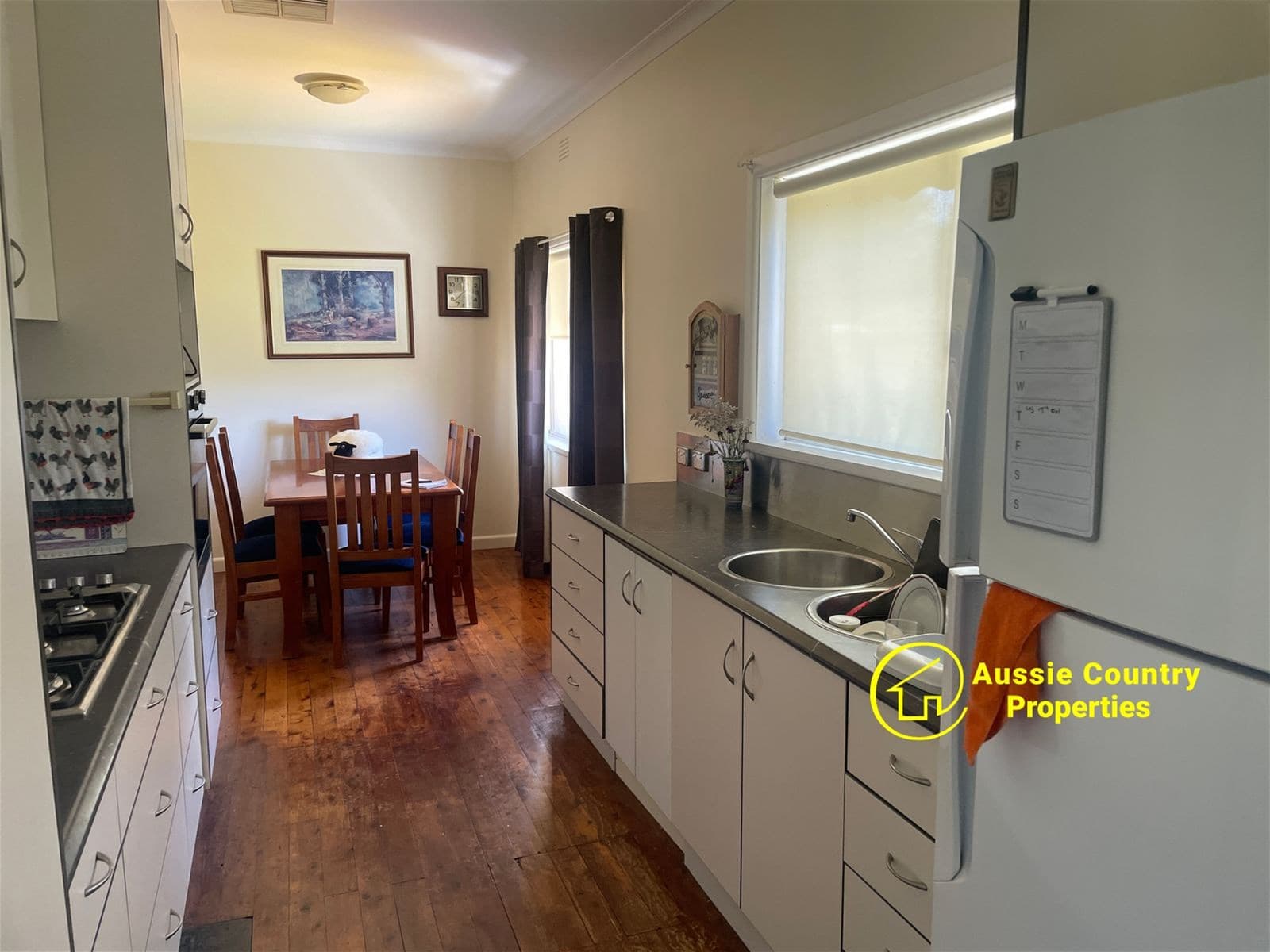 38 Cobram Street BERRIGAN NSW, Berrigan - Thumbnail 7