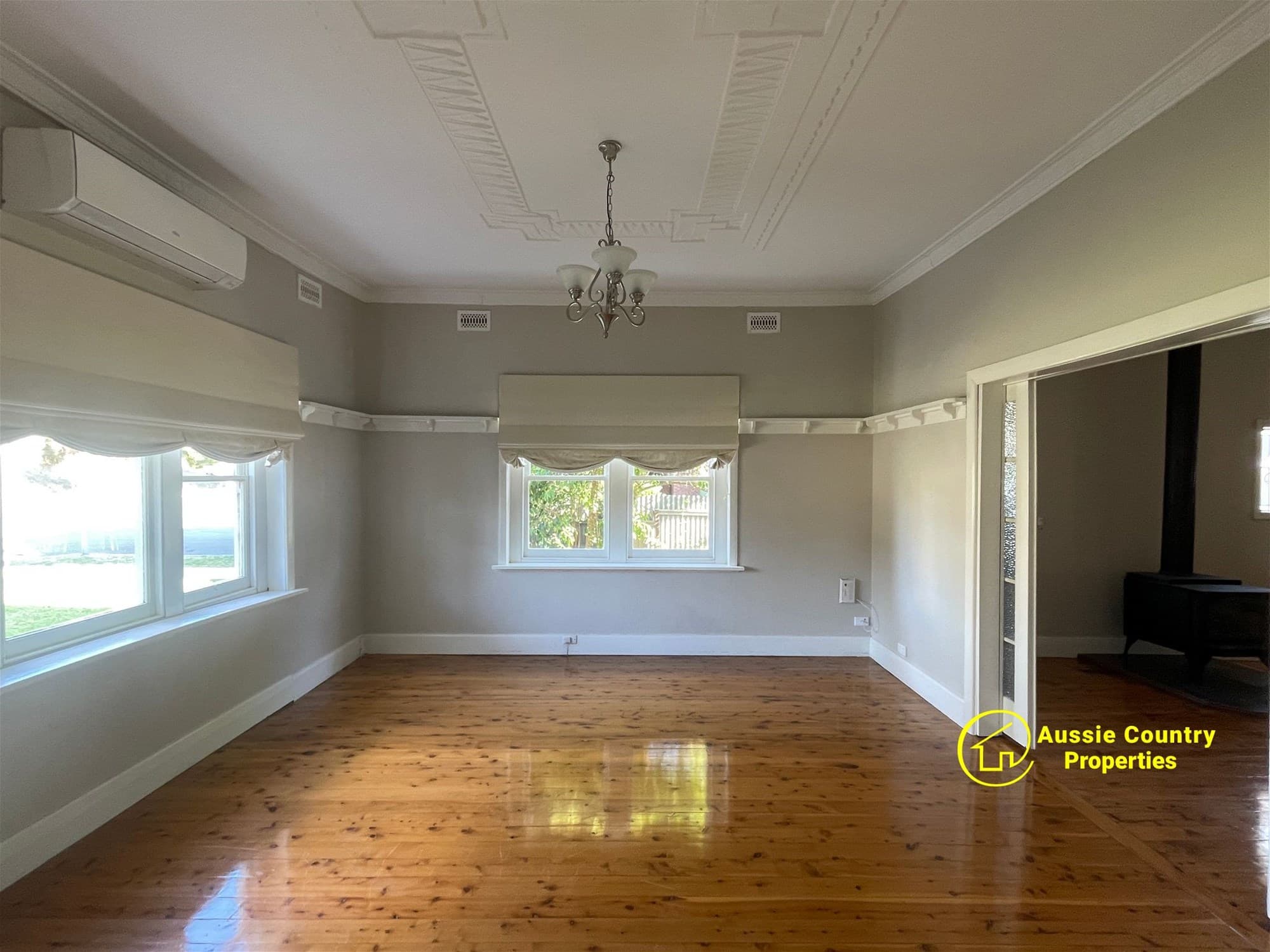 23 Cobram Street BERRIGAN NSW, Berrigan - Thumbnail 3