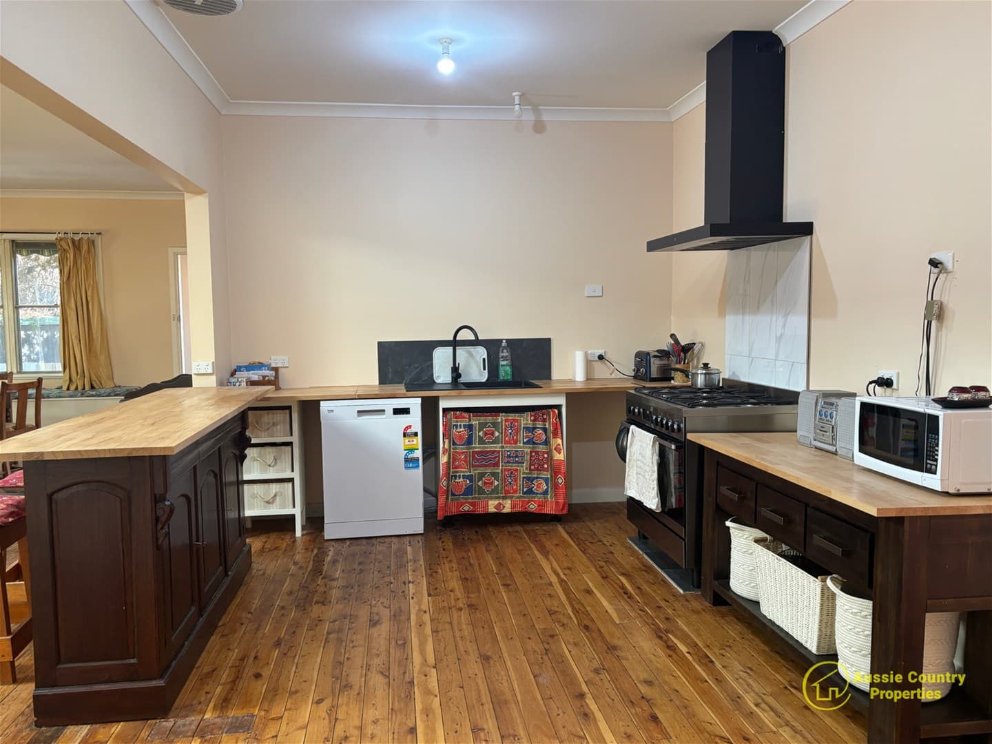 12 Alexander Avenue BERRIGAN NSW, Berrigan - Thumbnail 3