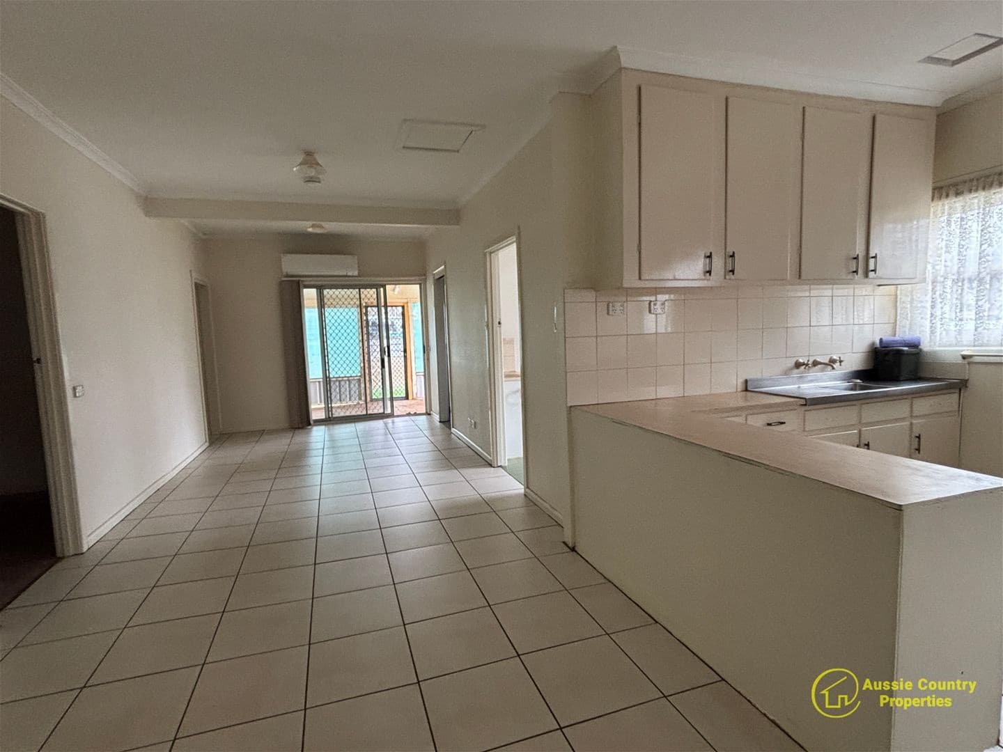 5 Barooga Street BERRIGAN NSW, Berrigan - Thumbnail 2