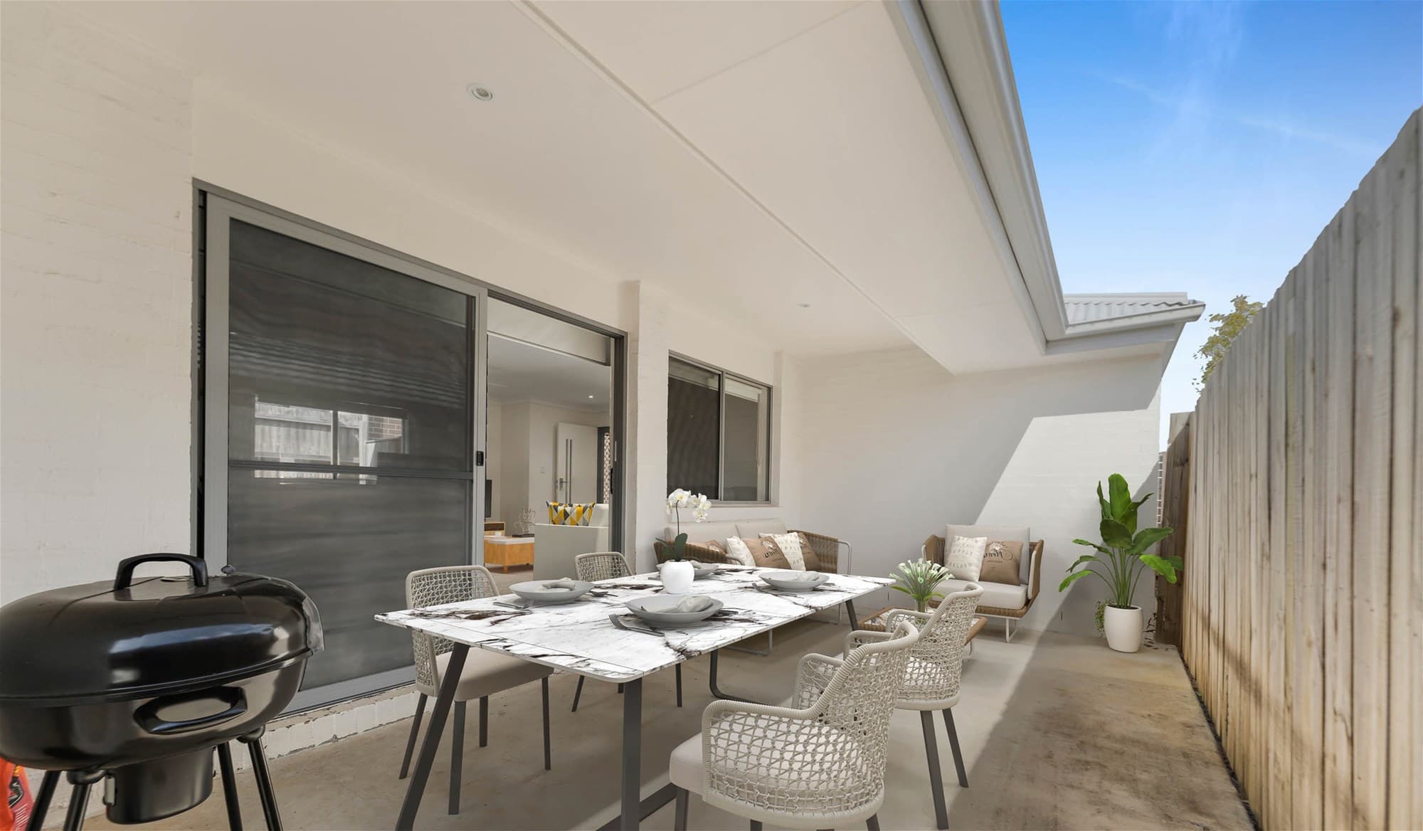 8 Mesa Street YARRABILBA, QLD, Yarrabilba - Thumbnail 4