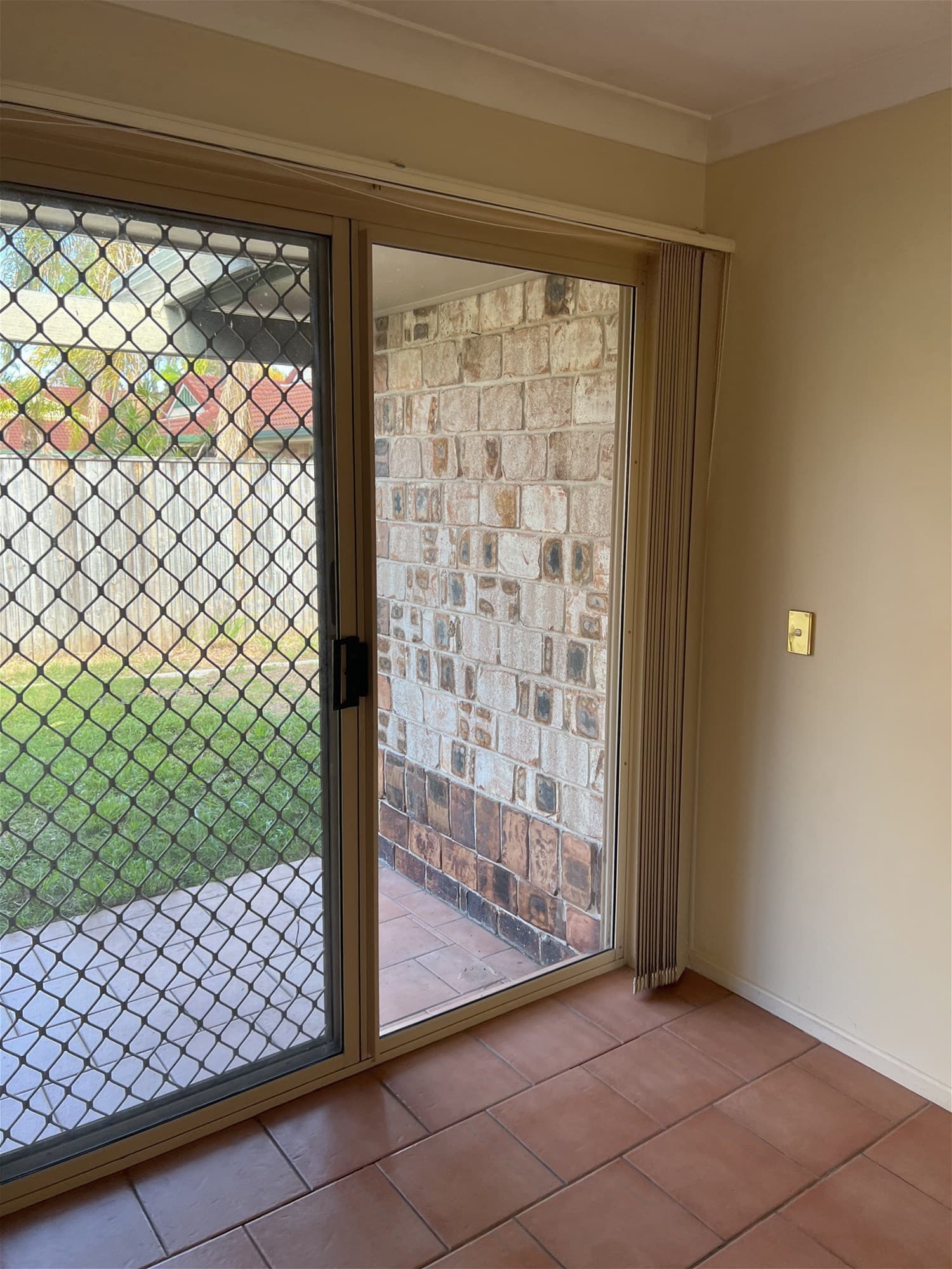 2/167 Central Street LABRADOR, QLD, Labrador - Thumbnail 3