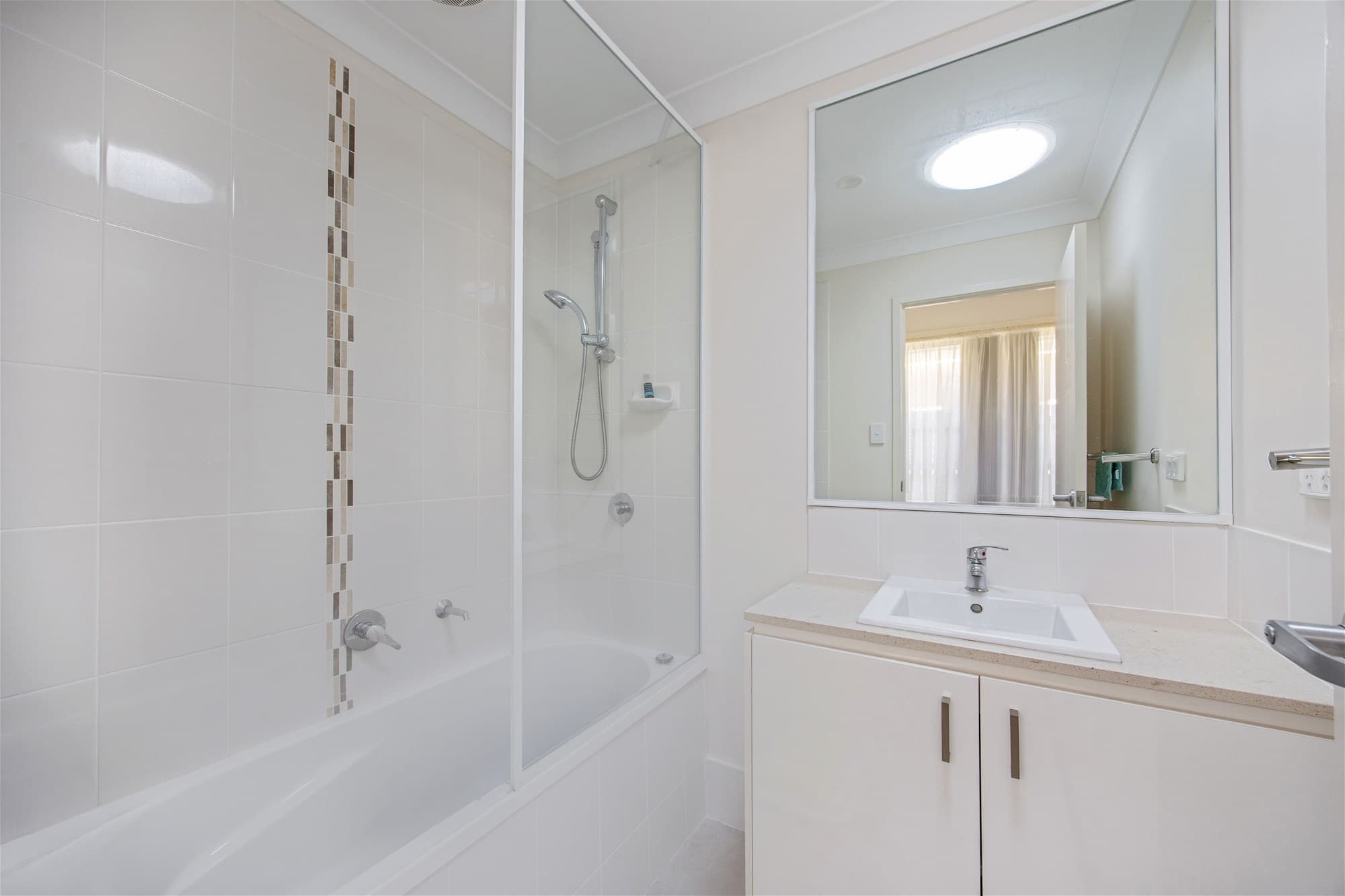 34  Milbrook Crescent PIMPAMA, QLD, Pimpama - Thumbnail 8