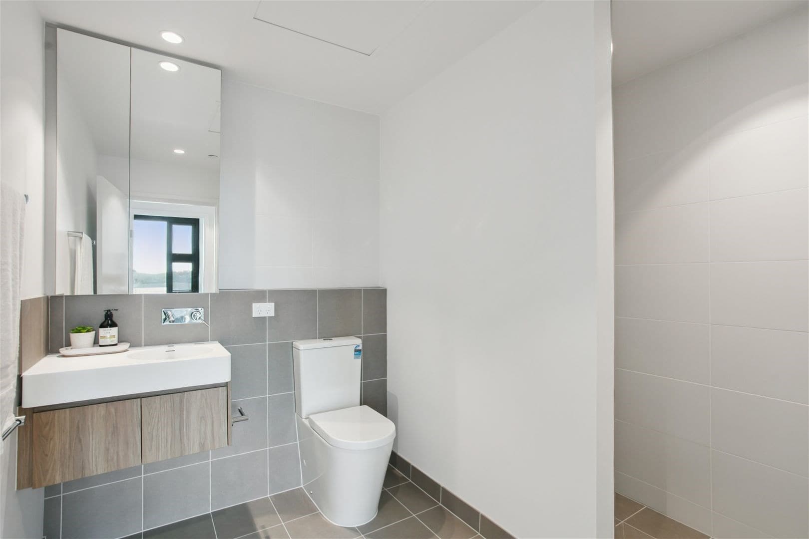 GLEN WAVERLEY, VIC, Glen Waverley - Thumbnail 7