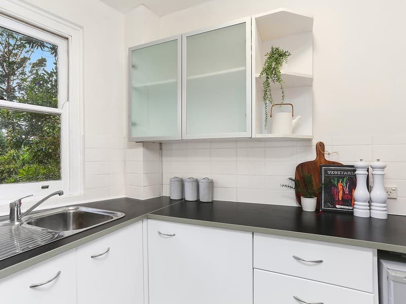 Unit 12, 4 Waratah Street, Rushcutters Bay NSW, Rushcutters Bay - Thumbnail 3