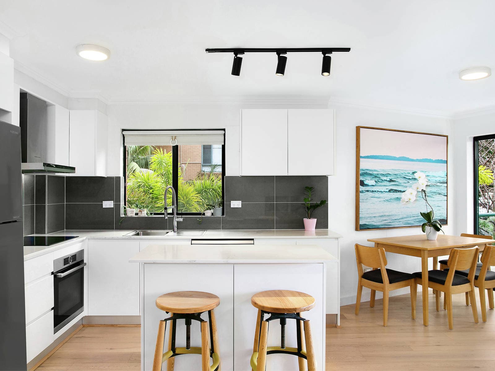 Unit 11, 65 Coogee Bay Road, Randwick NSW, Randwick - Thumbnail 2