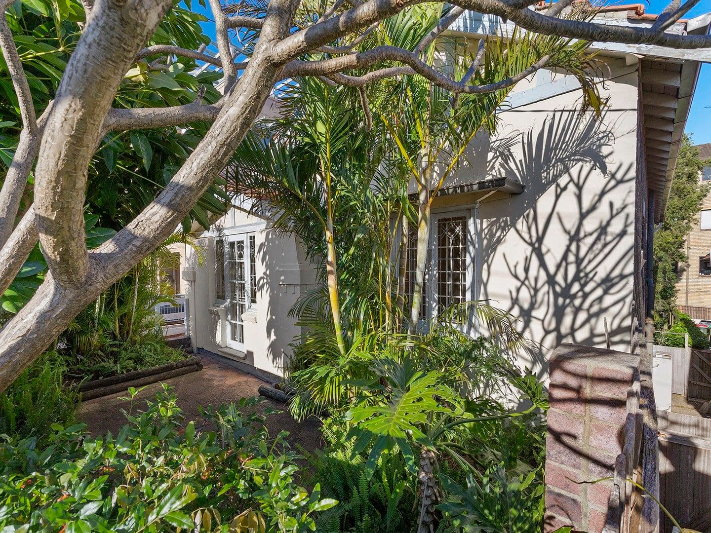 15 Hendy Avenue, Coogee NSW, Coogee - Thumbnail 2