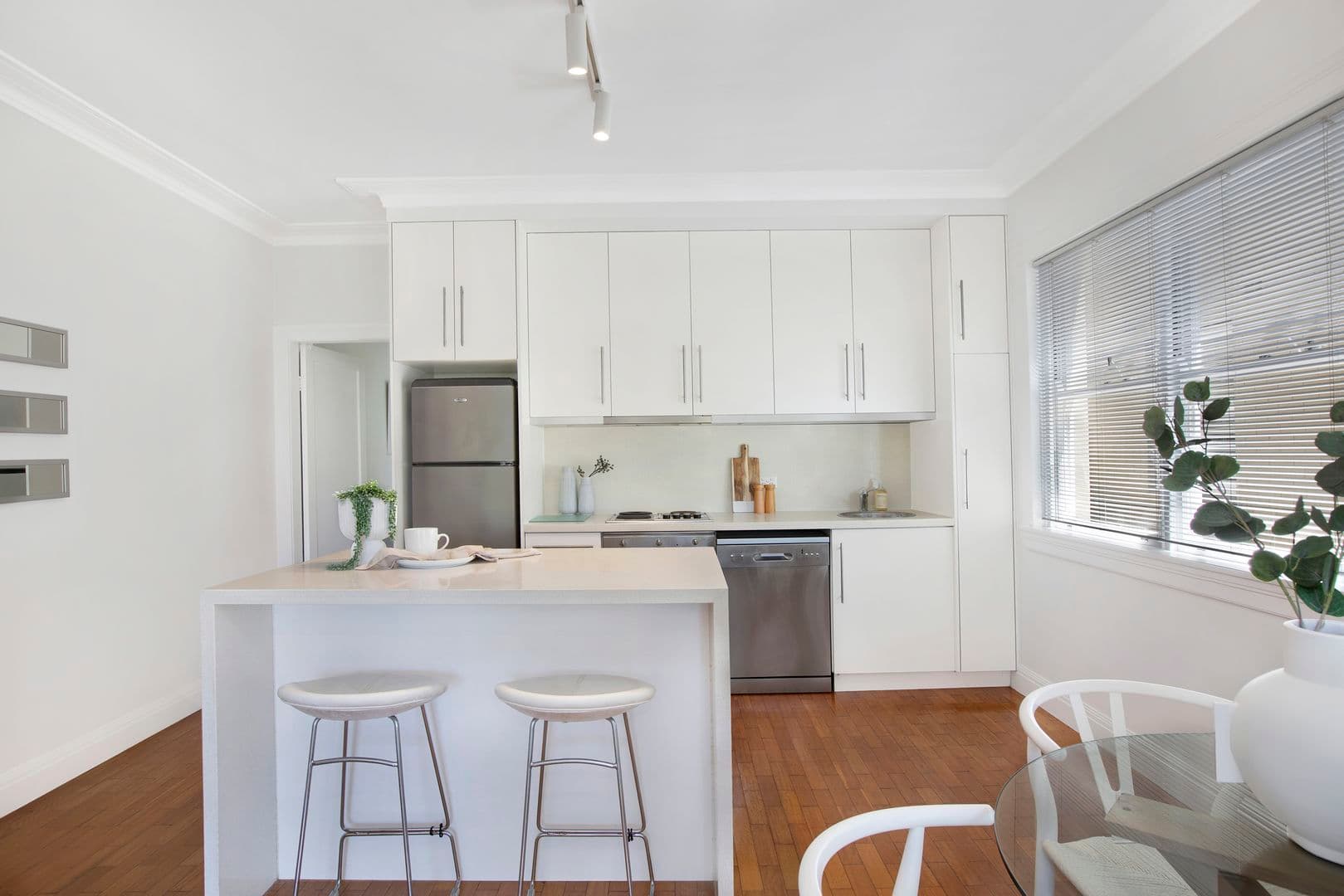 Unit 4, 124 Francis Street, Bondi Beach NSW, Bondi Beach - Thumbnail 3