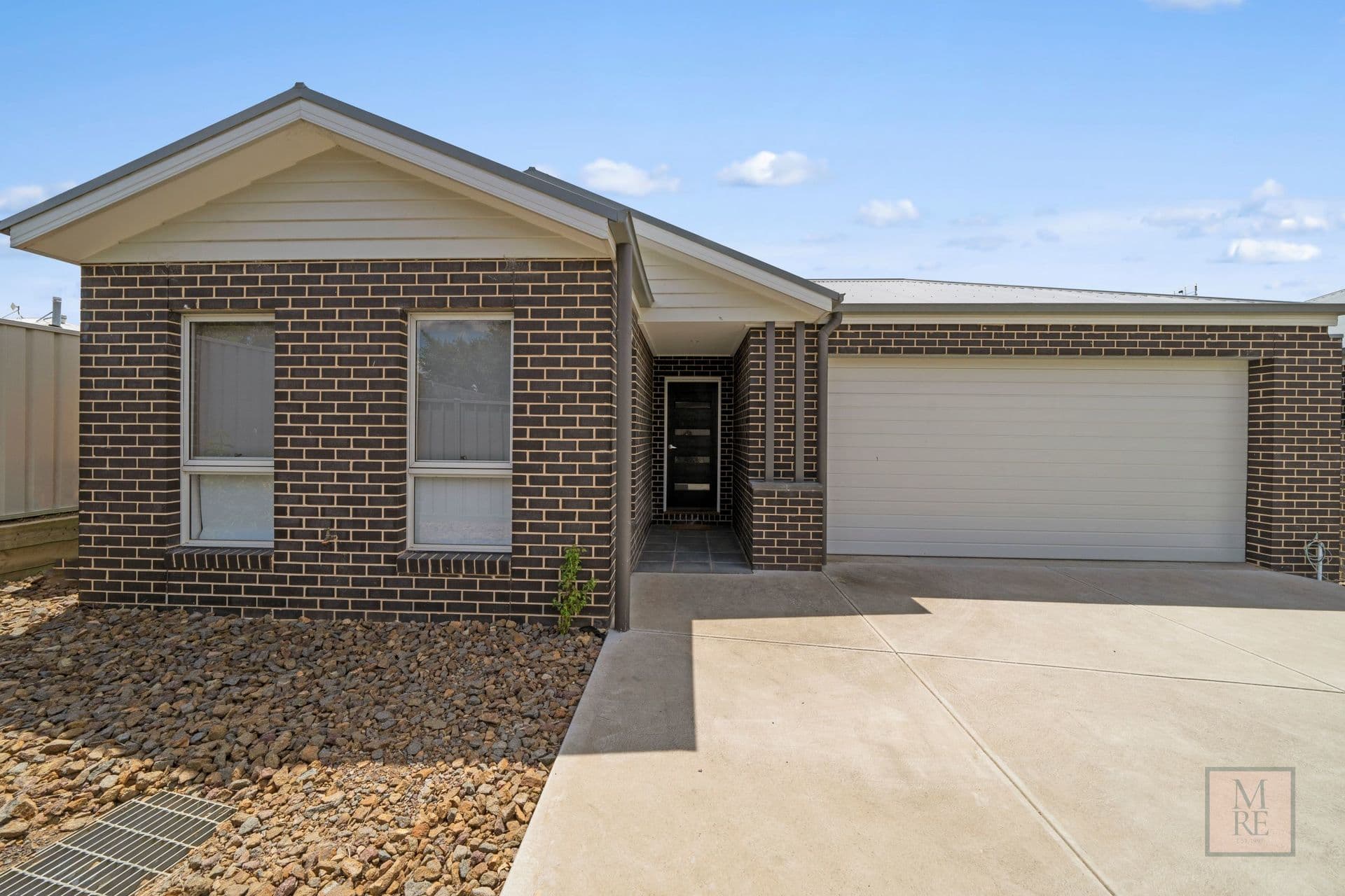 2 / 7 Avoca Court, Mansfield, Mansfield - Thumbnail 3