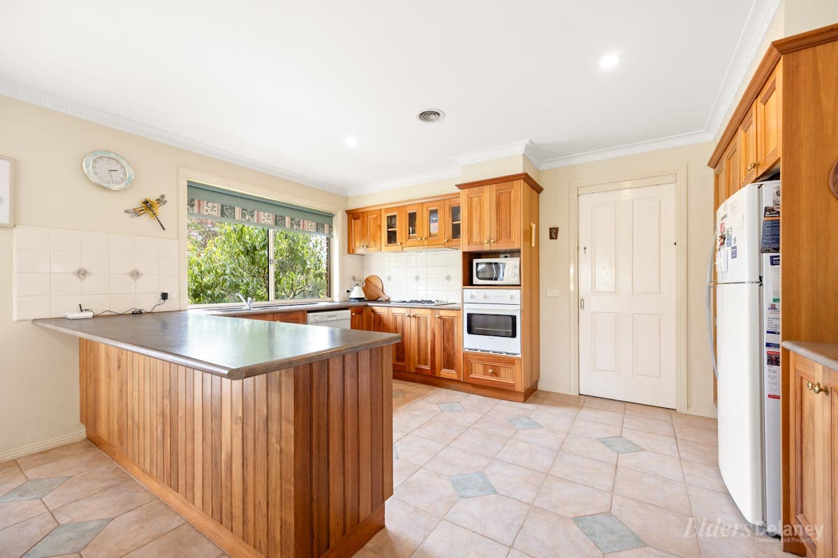 2 Strzelecki Court, Warragul, VIC, 3820, Warragul - Thumbnail 2