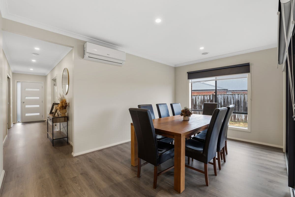 116 Mills Road, Warragul, VIC, 3820, Warragul - Thumbnail 2