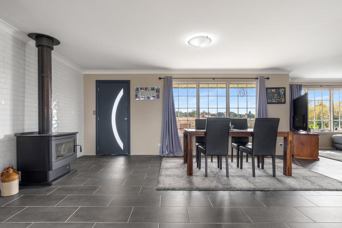 11 Fairfax Street, Oberon, NSW, 2787, Oberon - Thumbnail 7