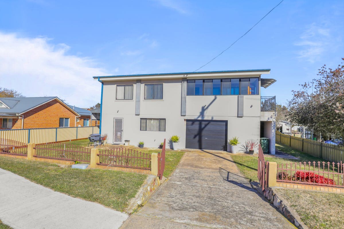 22 Scotia Avenue, Oberon, NSW, 2787, Oberon - Image 1