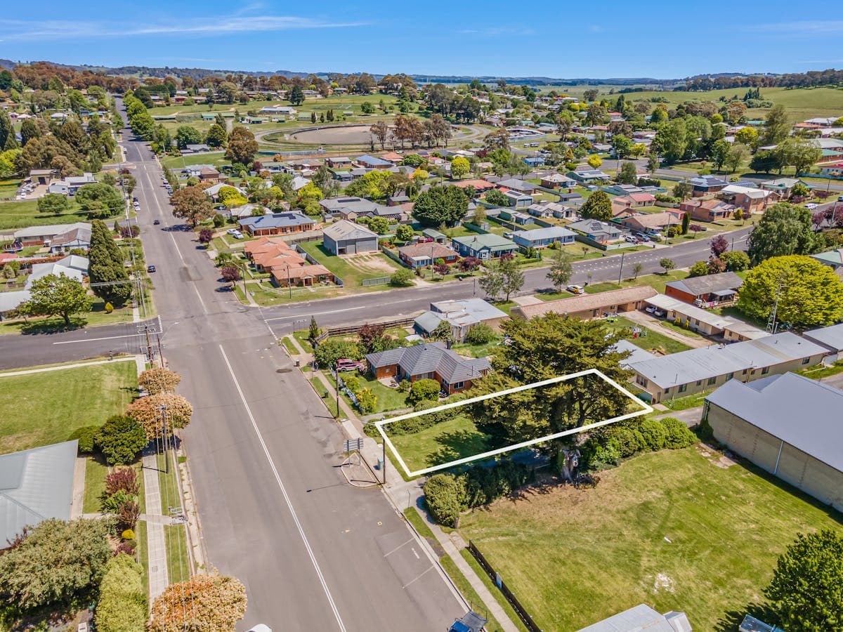 23 Ross Street, Oberon, NSW, 2787, Oberon - Thumbnail 6