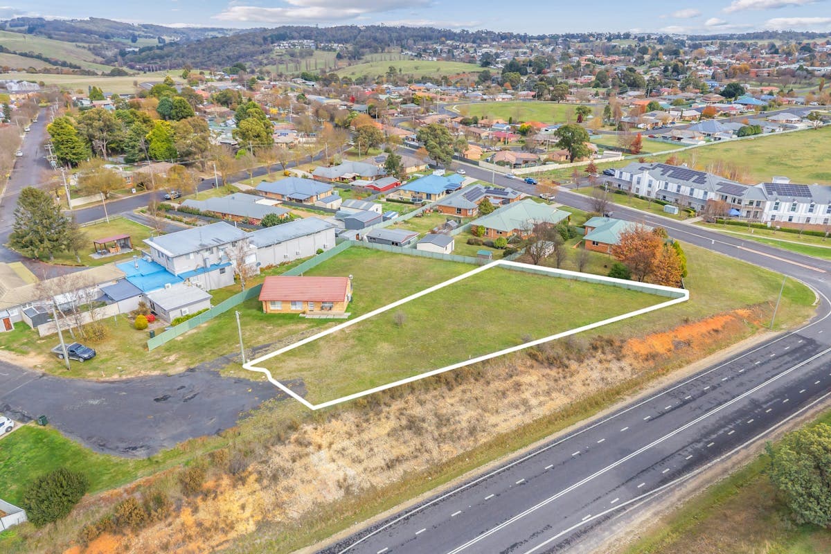 5-6 Cole Crescent, Oberon, NSW, 2787, Oberon - Thumbnail 4