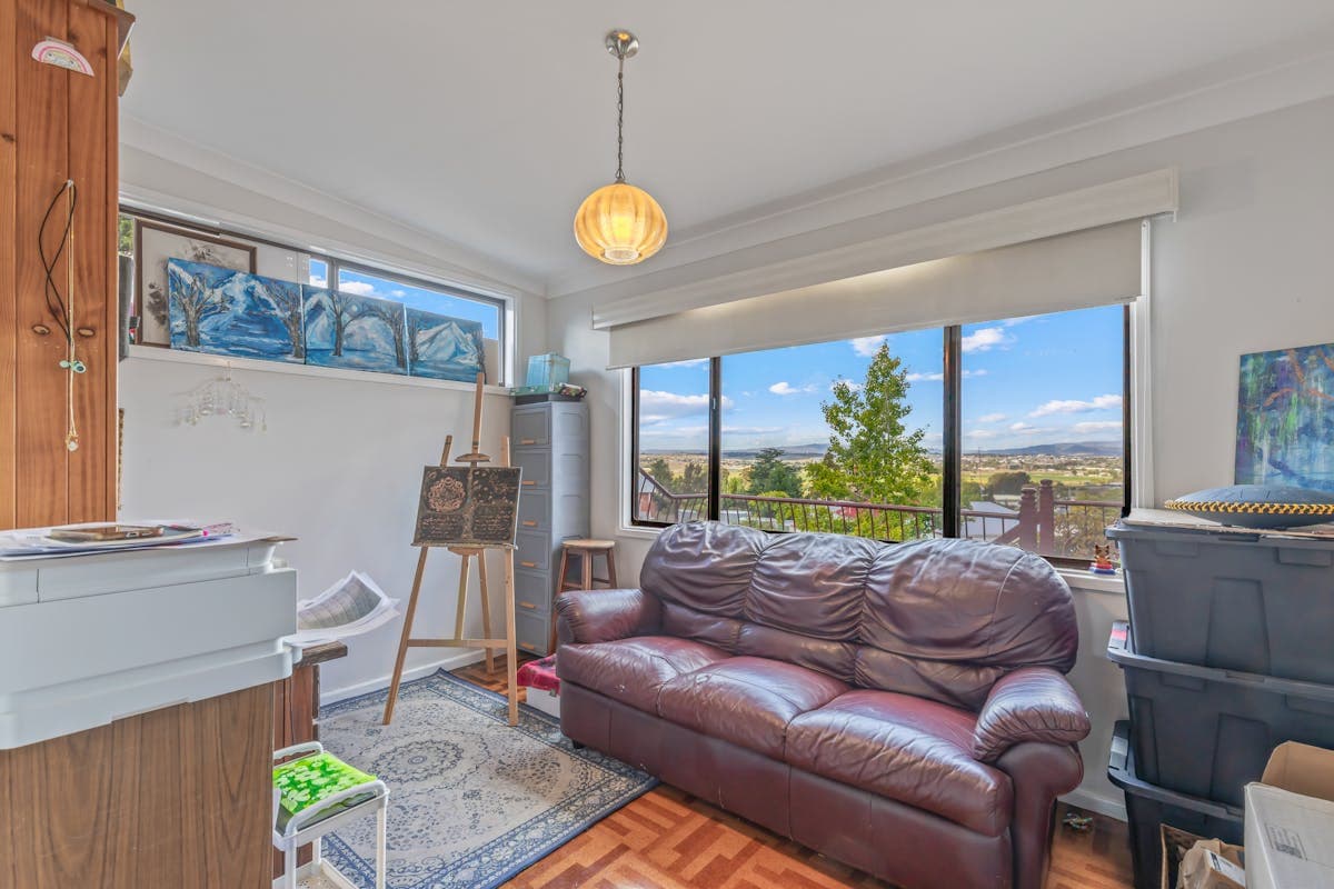 18 Macquarie Street, West Bathurst, NSW, 2795, West Bathurst - Thumbnail 6