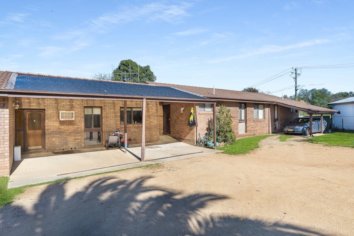 6 Yaldara Crescent, Cowra, NSW, 2794, Cowra - Thumbnail 2