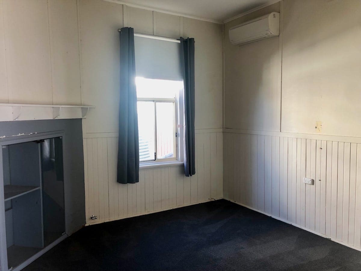 30 Brisbane Avenue, Cowra, NSW, 2794, Cowra - Thumbnail 5