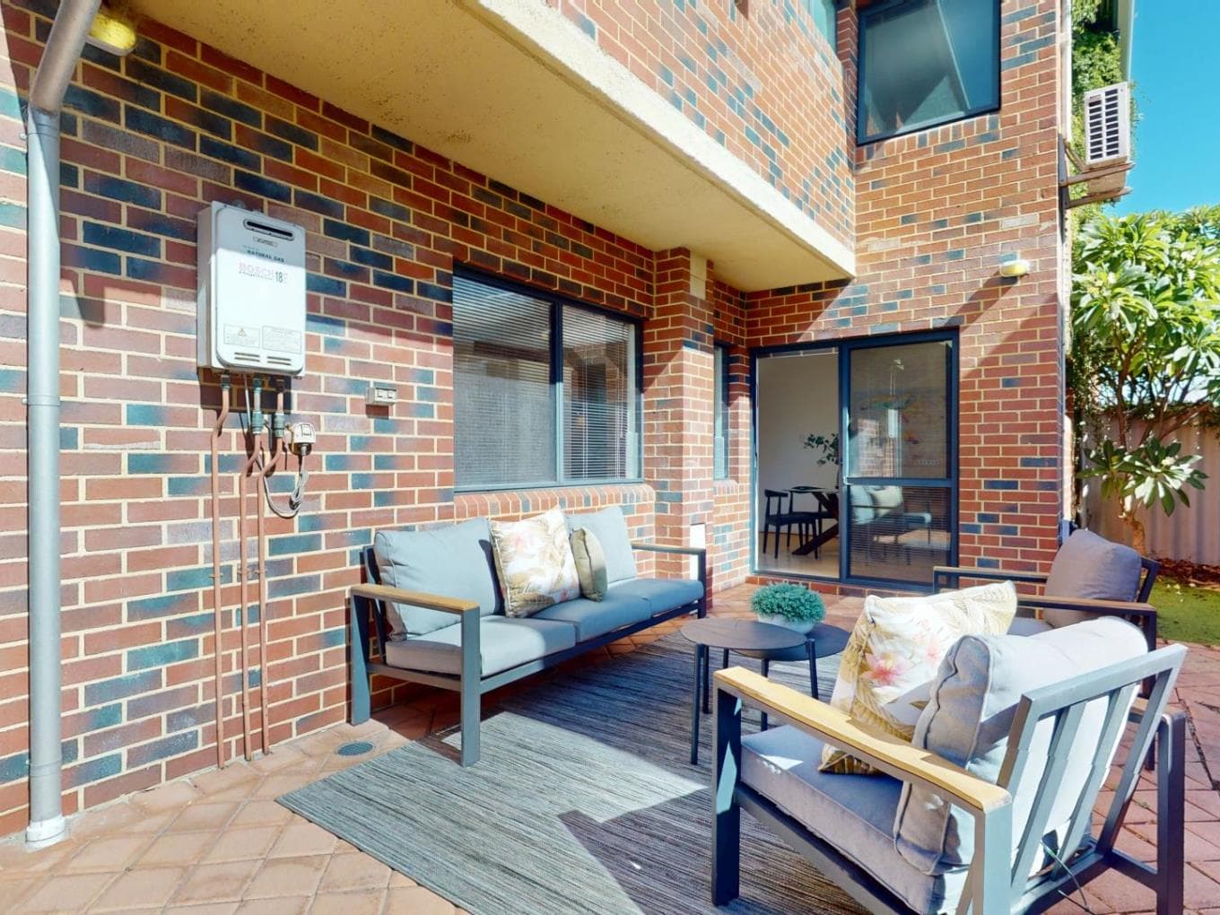 UNIT/2 27 ELIZABETH STREET, MAYLANDS WA, Maylands - Image 1