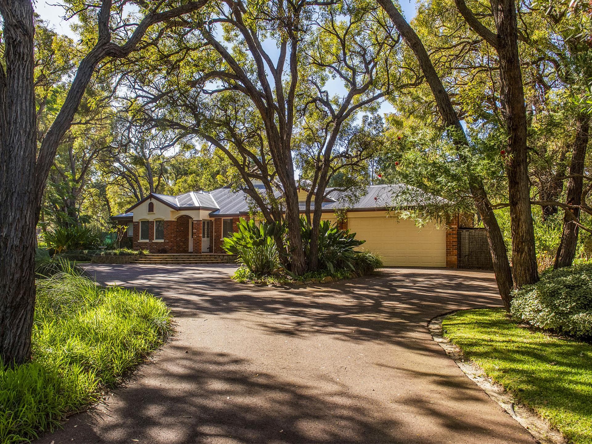 24 BRUCE ROAD, MAIDA VALE WA, Maida Vale - Image 1