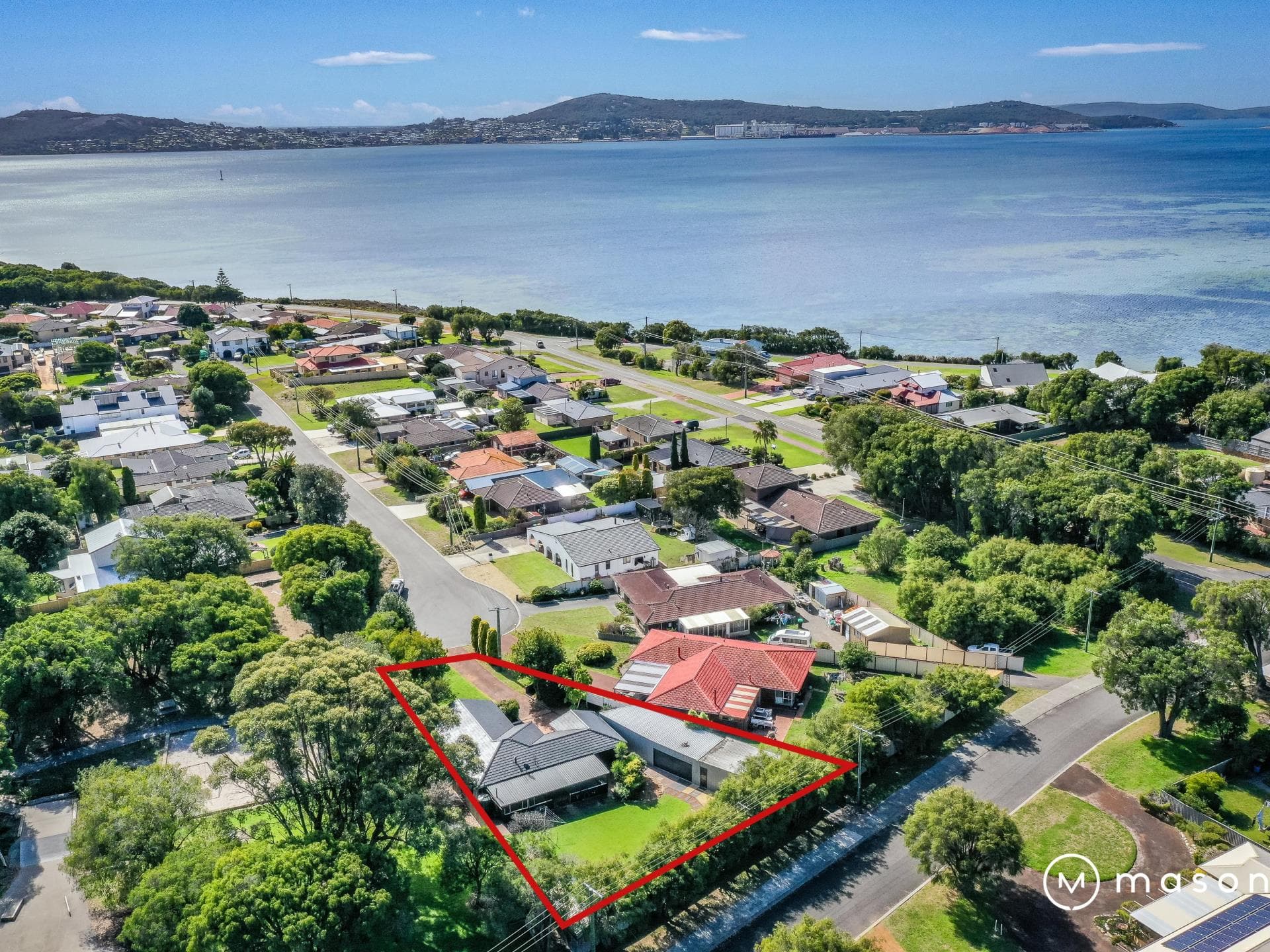 19 Bundara Close, Little Grove WA, Little Grove - Thumbnail 2
