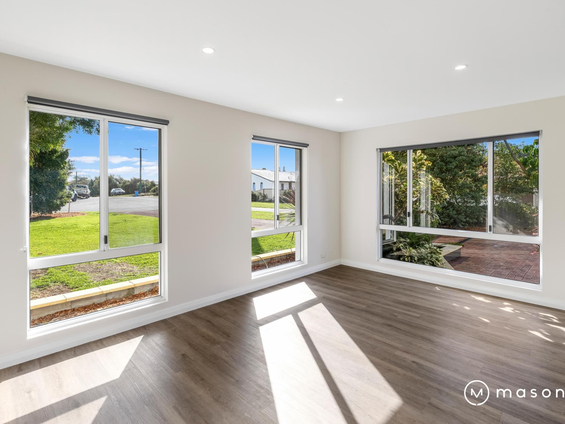 19 Bundara Close, Little Grove WA, Little Grove - Thumbnail 7