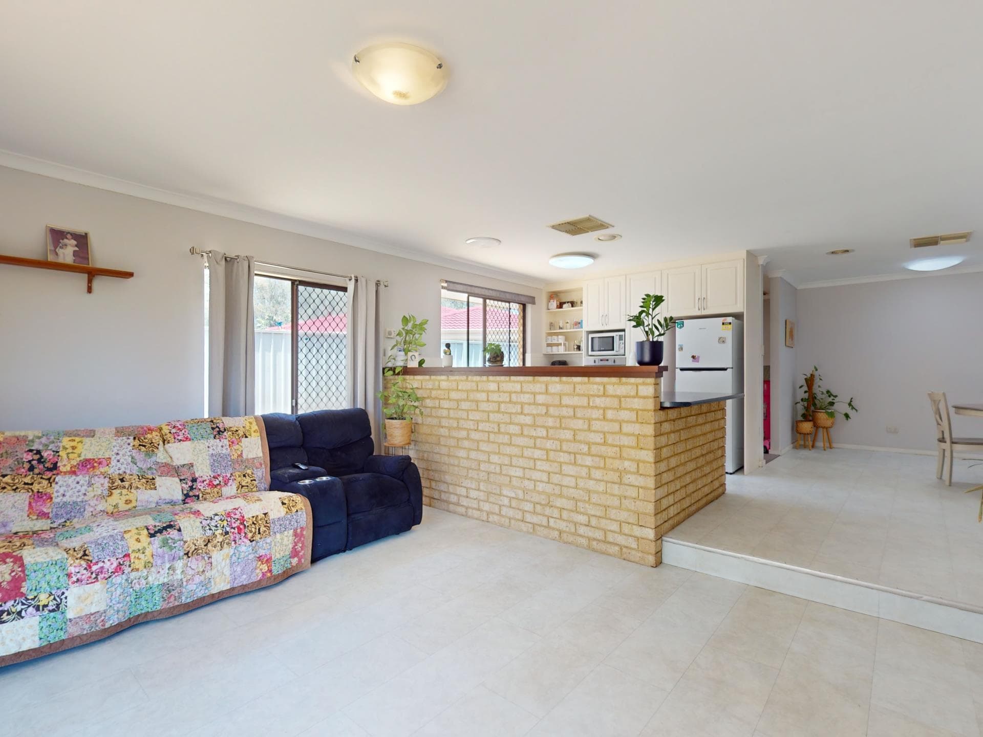 7 TOPAZ COURT, HIGH WYCOMBE WA, High Wycombe - Thumbnail 5