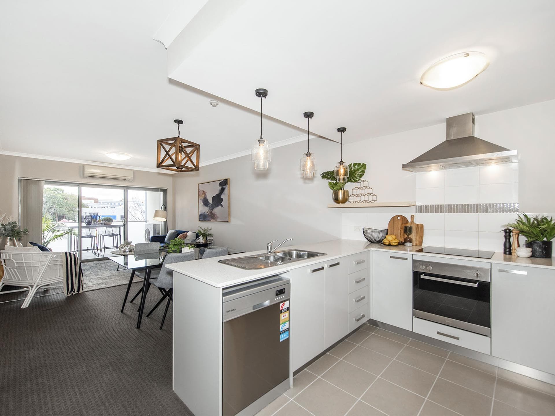 6/20 THE CRESCENT, MIDLAND WA, Midland - Image 1