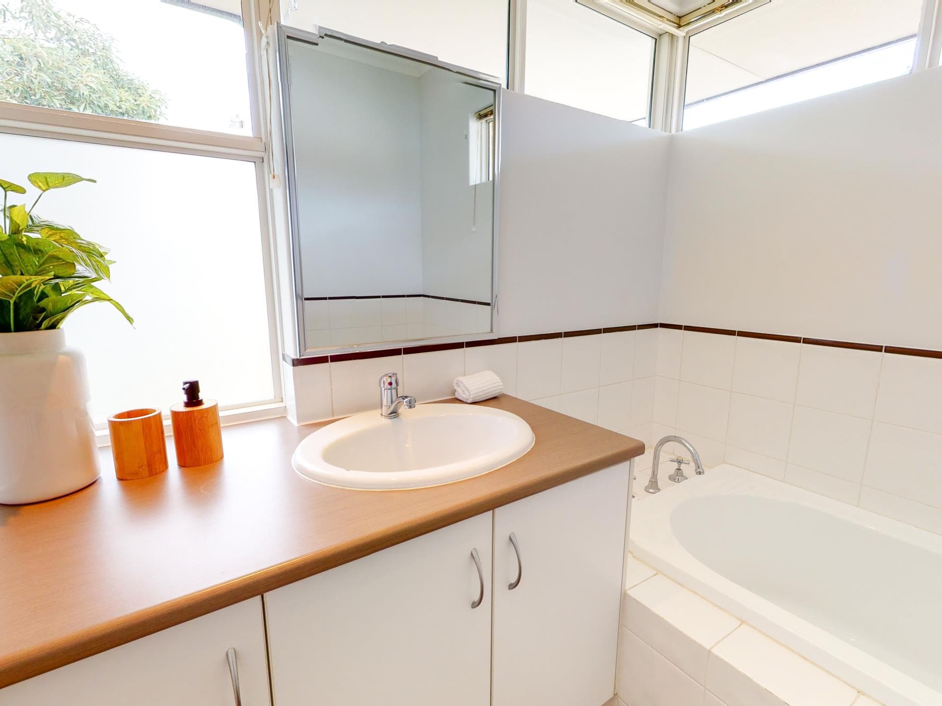 3A MAY COURT, NOLLAMARA WA, Nollamara - Thumbnail 4