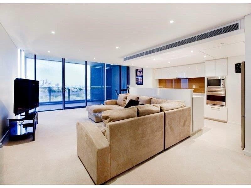 1707/LOT 100, 30 THE CIRCUS, BURSWOOD WA, Burswood - Thumbnail 6
