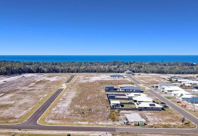 Bundaberg Region, Woodgate, QLD, Woodgate - Thumbnail 3