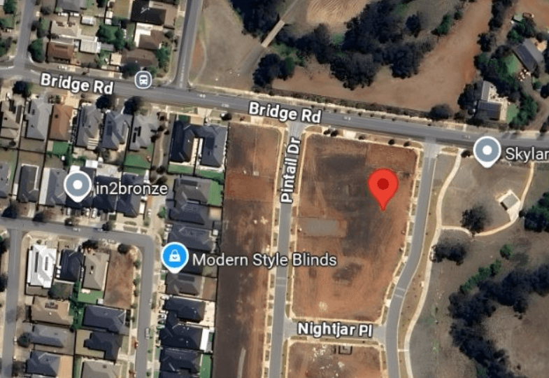 Melbourne, Melton South, VIC, Melton South - Thumbnail 2