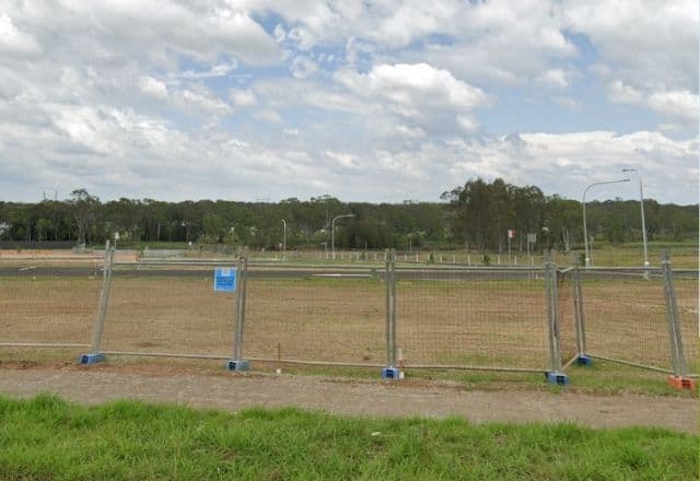 Western Sydney, Vineyard, NSW, Vineyard - Thumbnail 3
