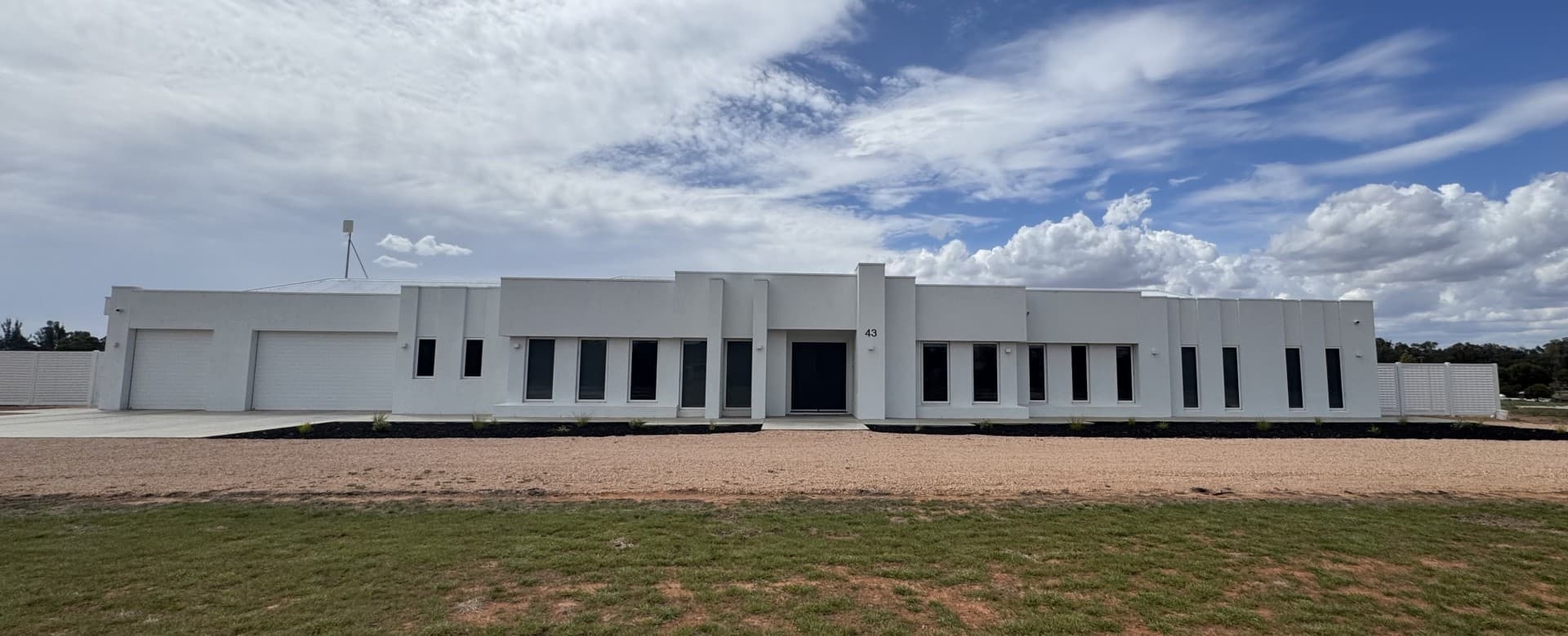 43 Ryan Road, Robinvale - Image 1