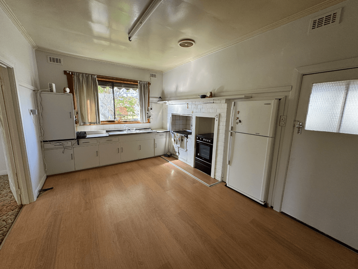 199 Hanson Street, Corryong - Thumbnail 4