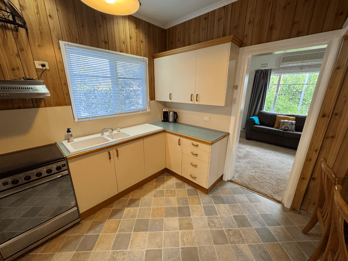 7 Bradney Street, Khancoban - Thumbnail 3