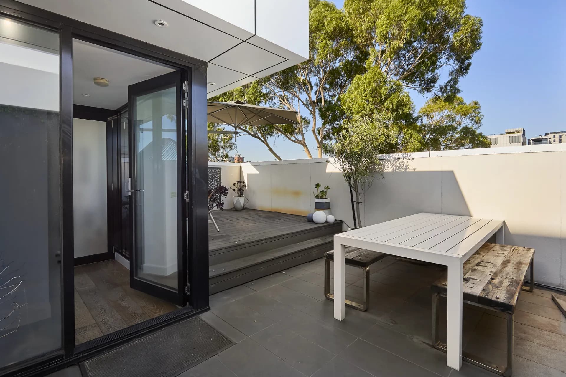 10 Huckerby Street, Richmond, VIC, Cremorne - Thumbnail 4
