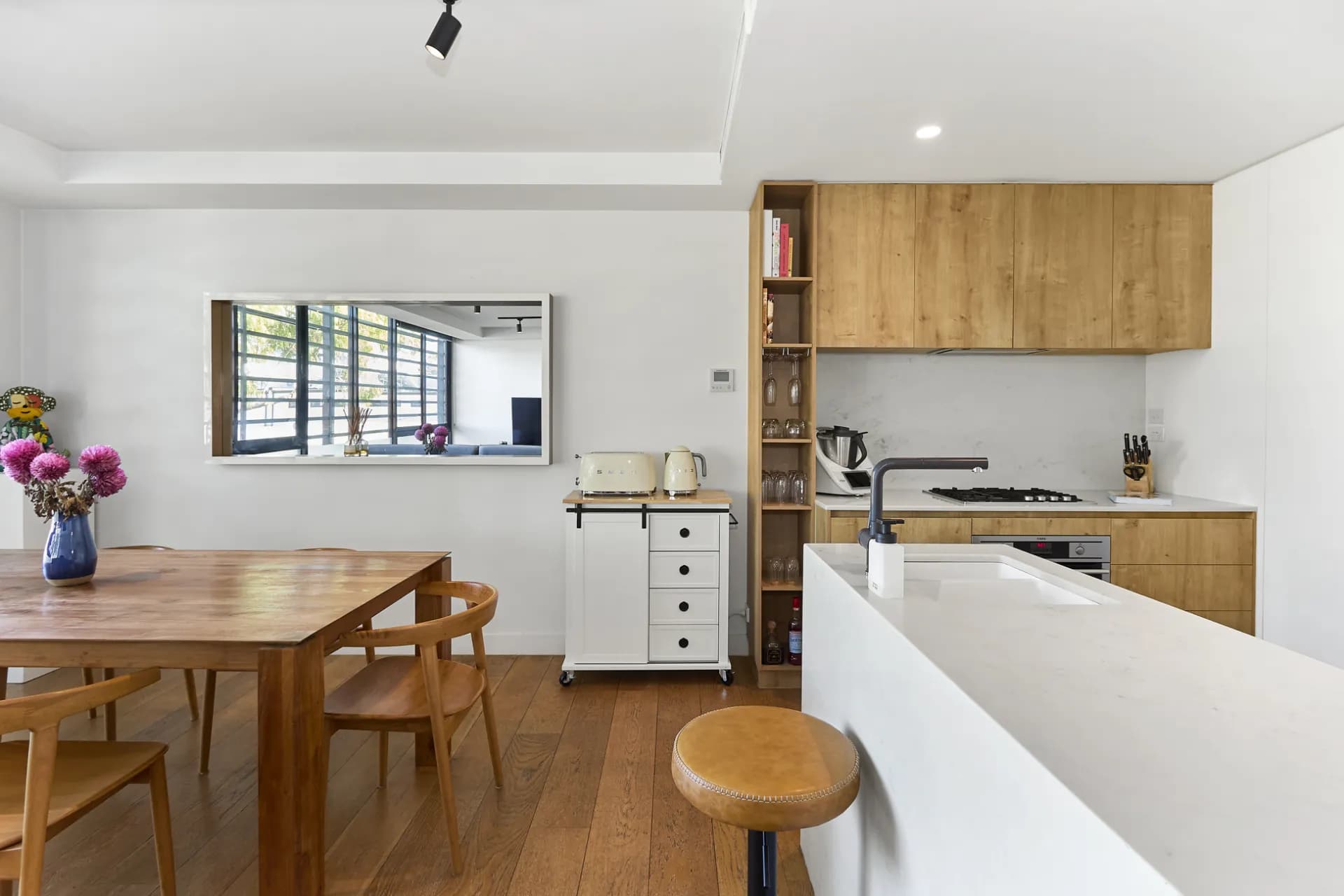 10 Huckerby Street, Richmond, VIC, Cremorne - Thumbnail 3