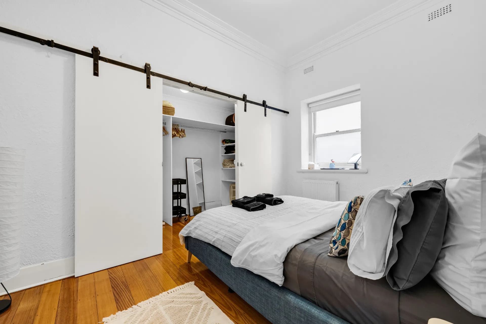 2A/19 Marine Parade, St Kilda, VIC, St Kilda - Thumbnail 5