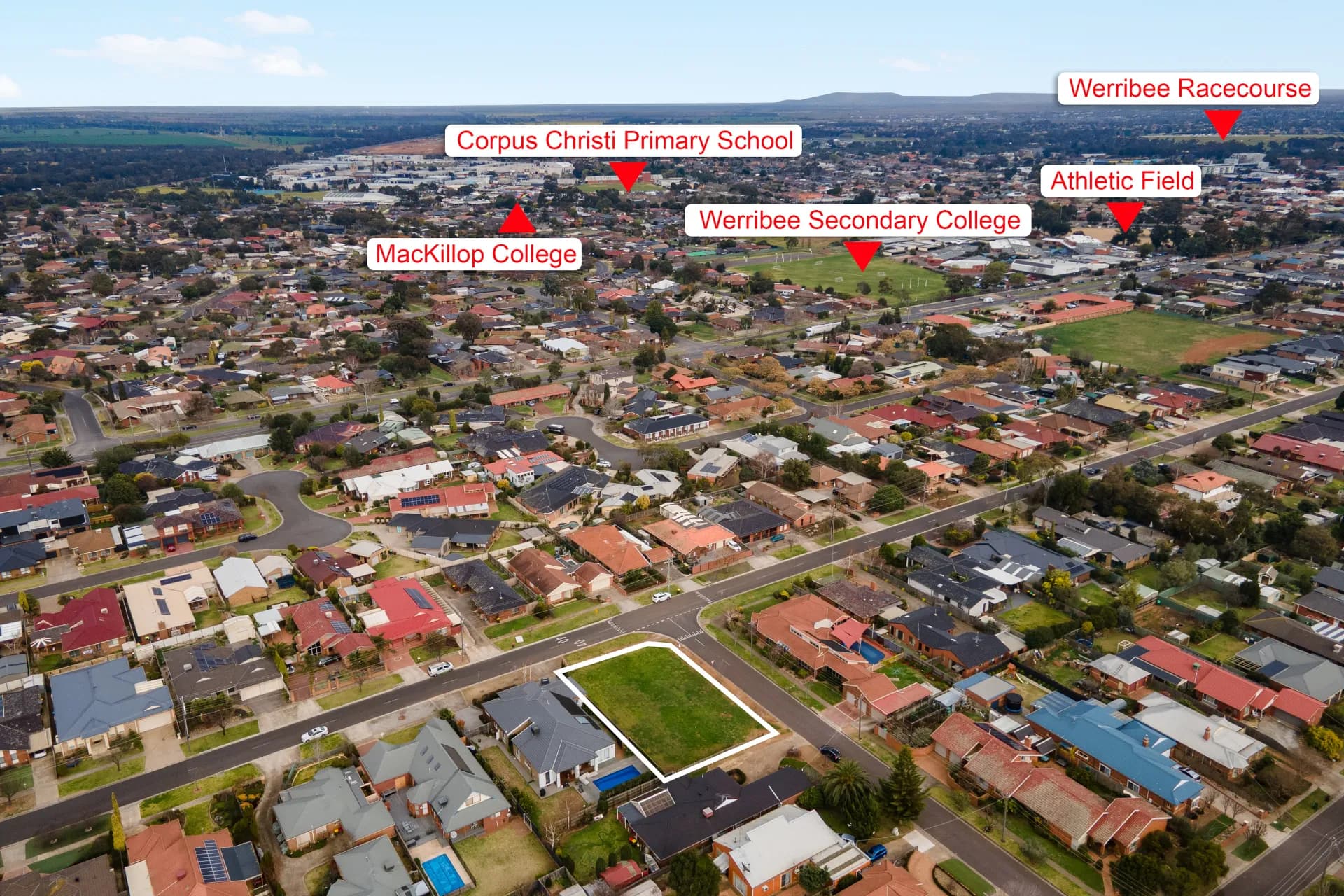 93 Tower Road, Werribee, VIC, Werribee - Thumbnail 2