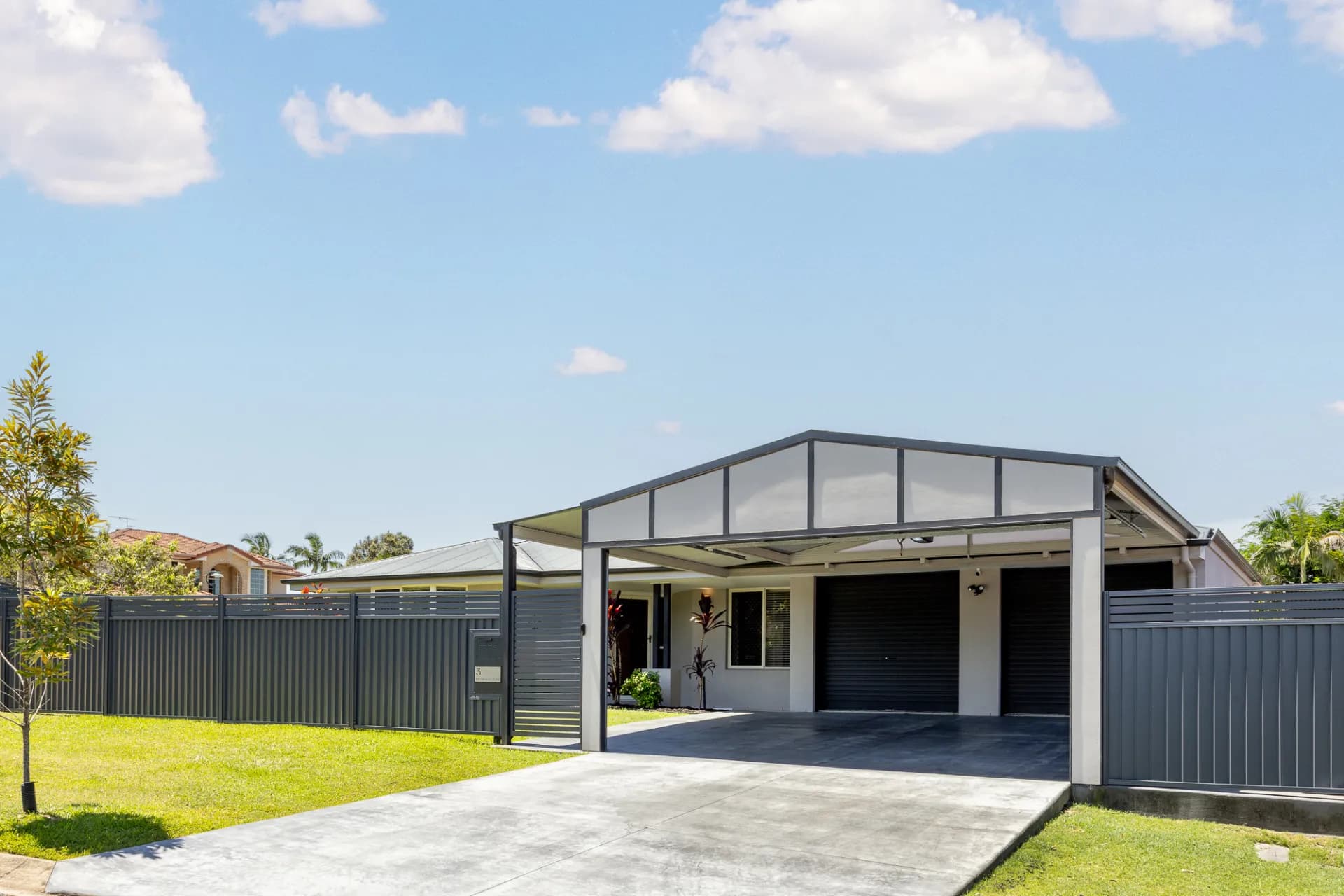 3 Brookland Close, Bridgeman Downs - Thumbnail 2