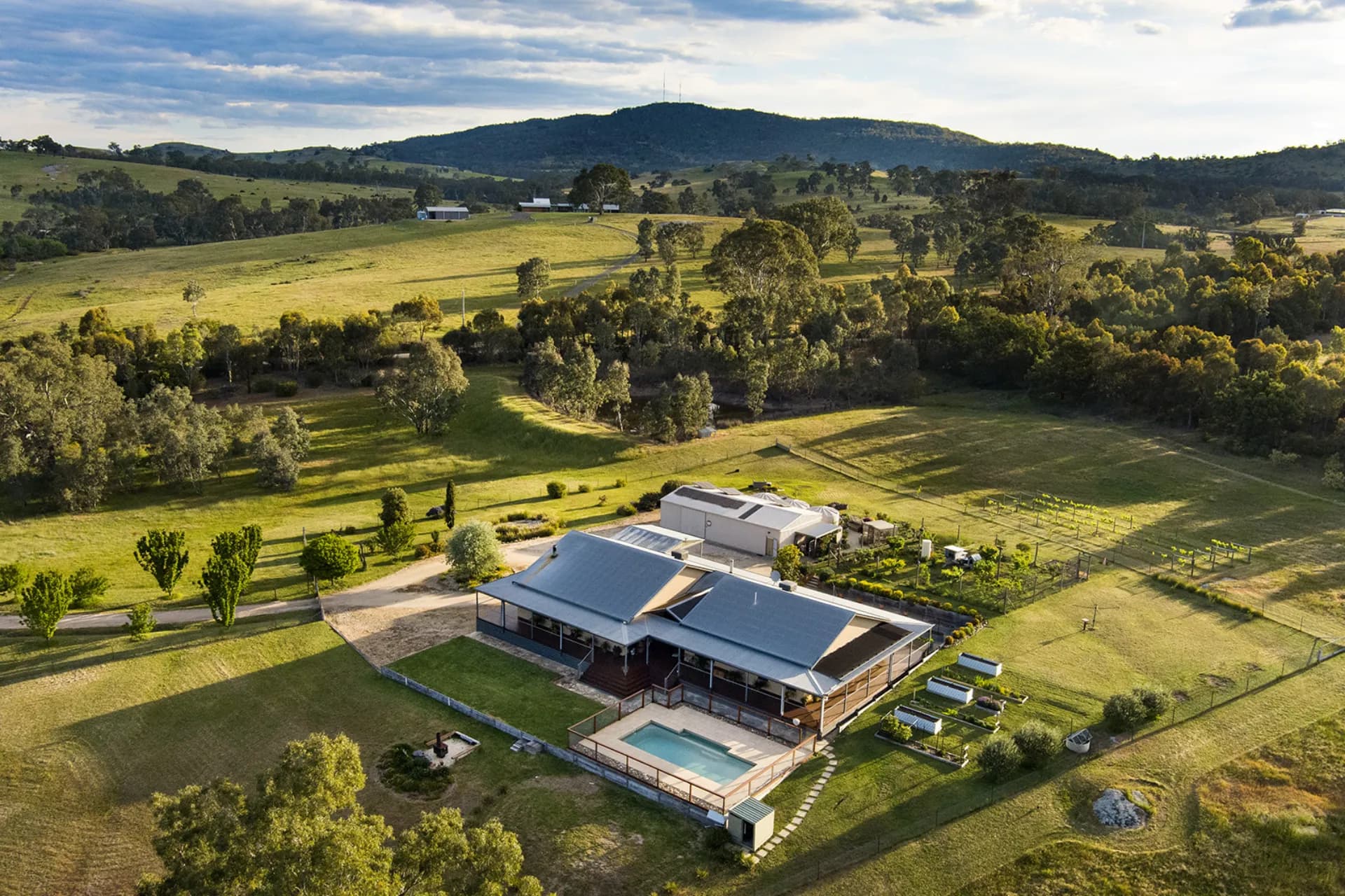 38 Brock  Road, Sedgwick, VIC, Sedgwick - Thumbnail 2