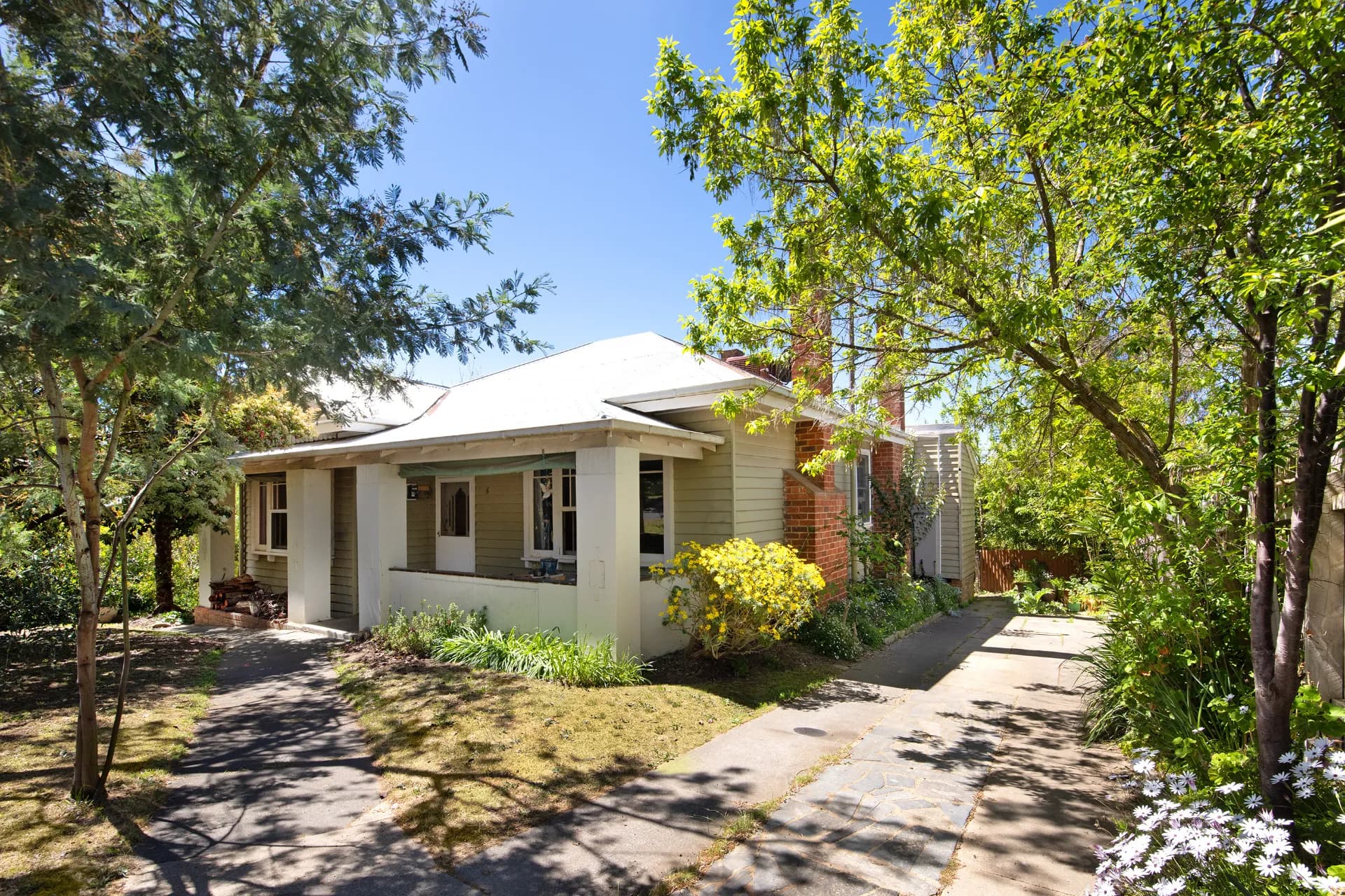 6 Farnsworth Street, Castlemaine, VIC, Castlemaine - Image 1