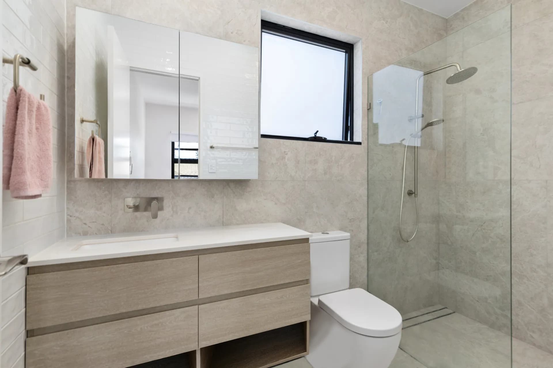 1/6 Twenty First Avenue, Palm Beach, QLD, Palm Beach - Thumbnail 8