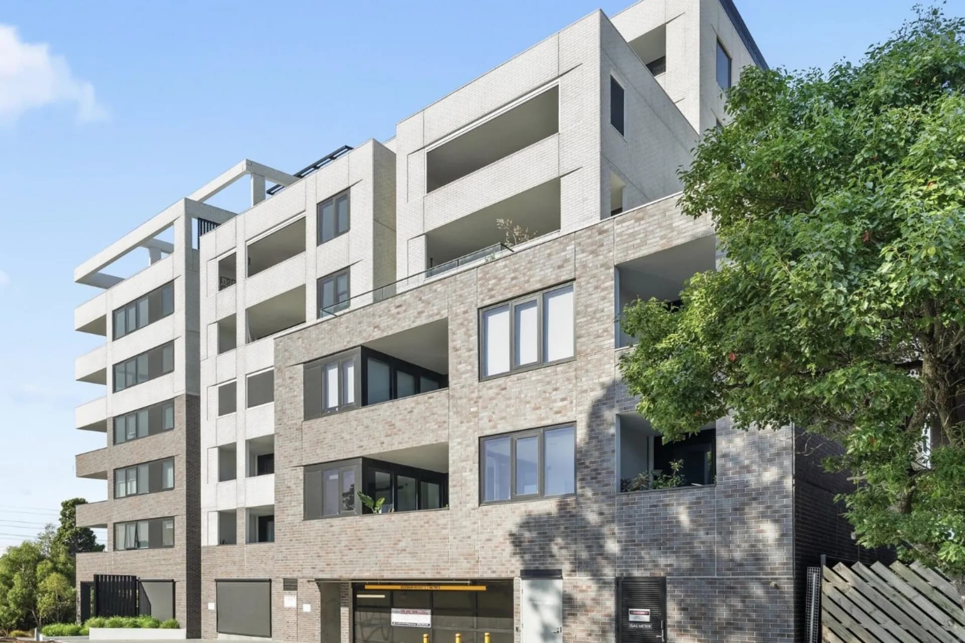 117/5 Glenarm Road, Glen Iris - Thumbnail 2