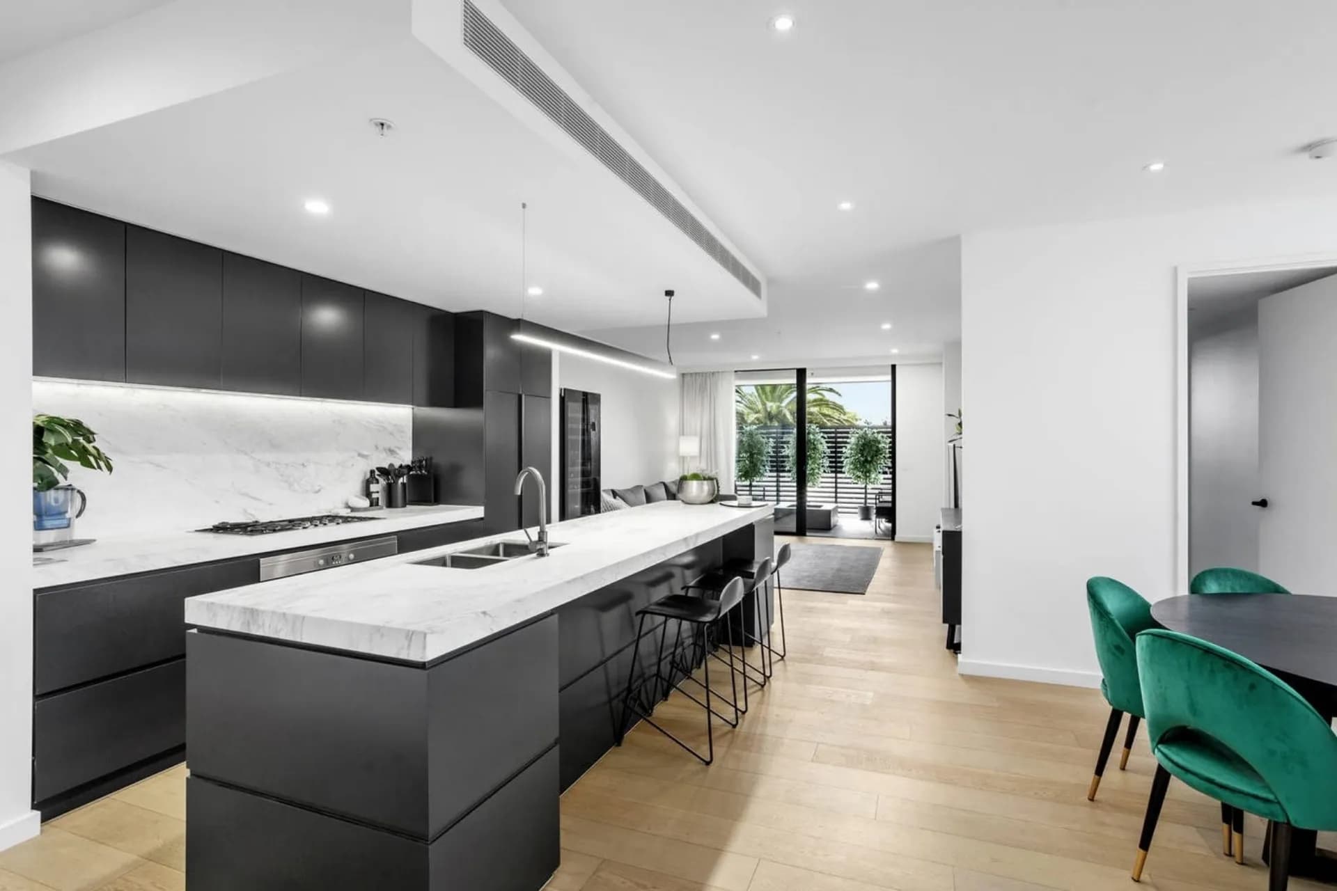 105/1571 Malvern Road, Glen Iris, VIC, Glen Iris - Thumbnail 2